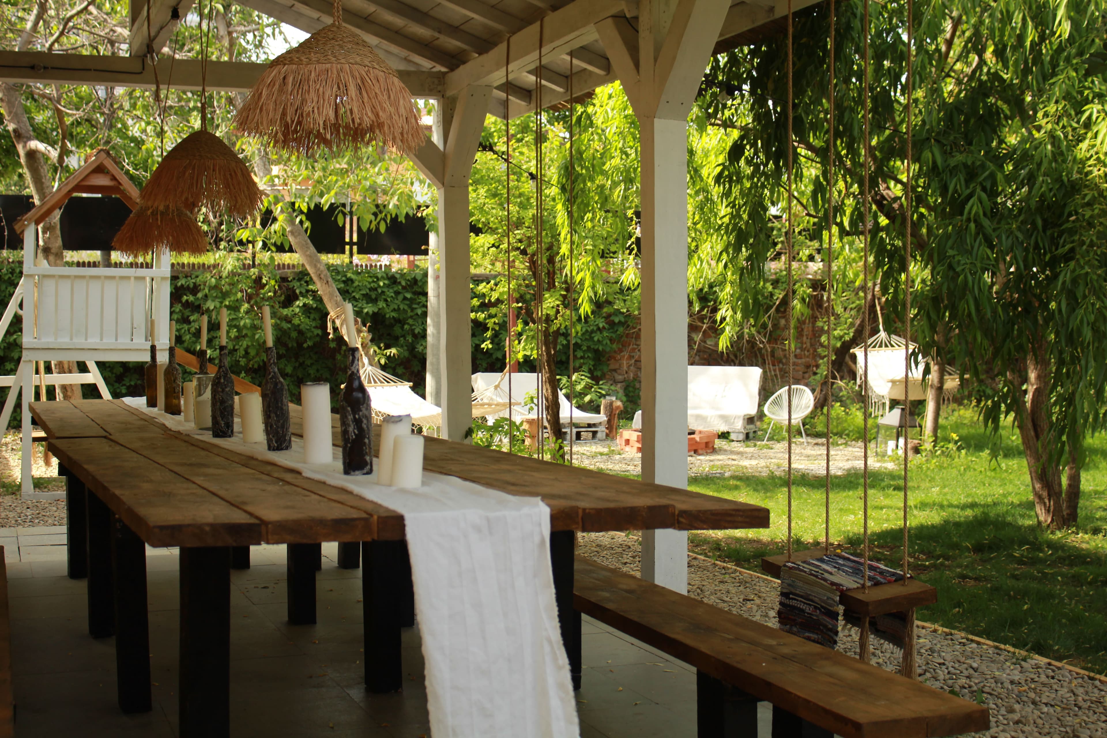 The Yellow House - Imagine 4