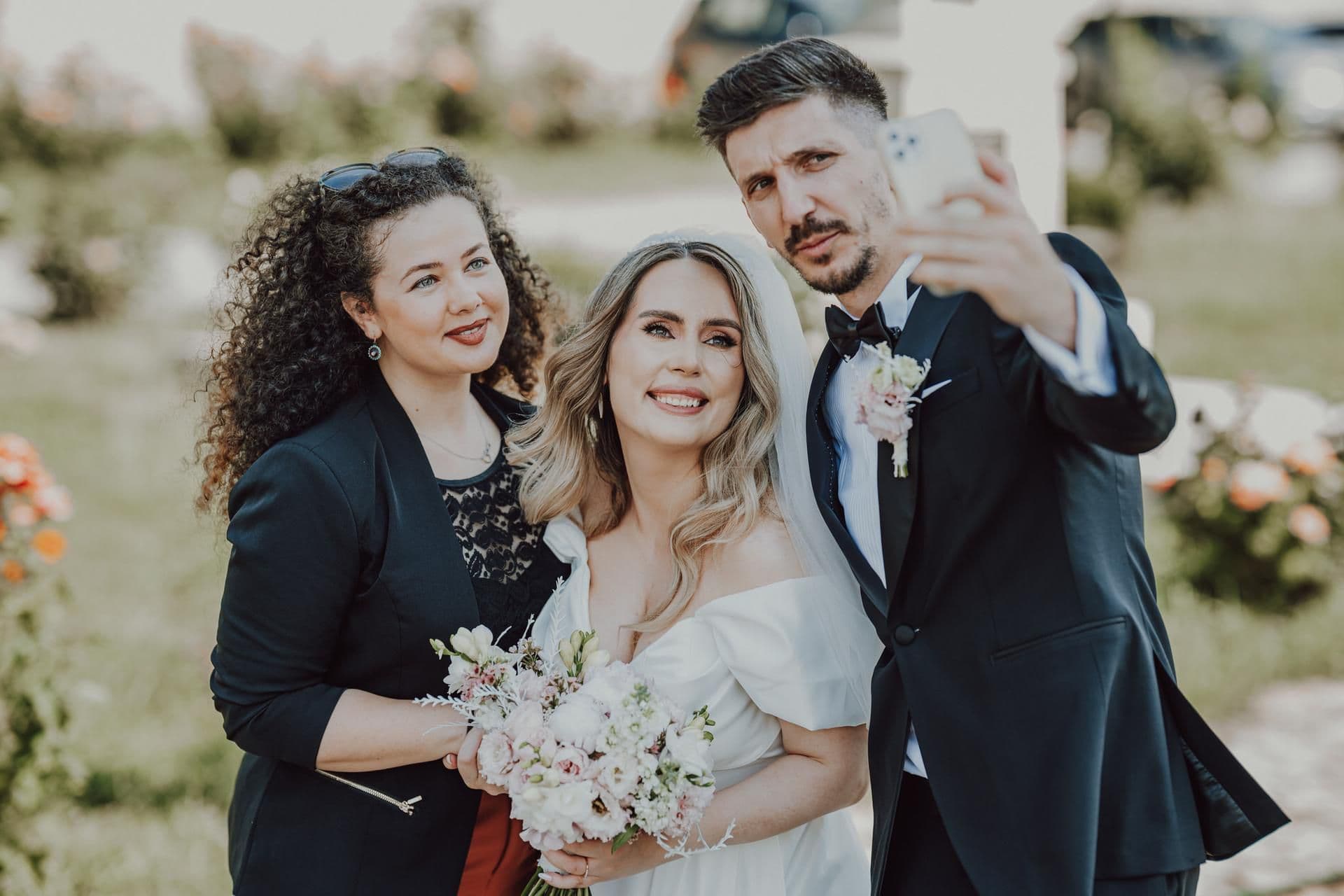 Anny Sescu • Event & Wedding Planner - Imagine 3