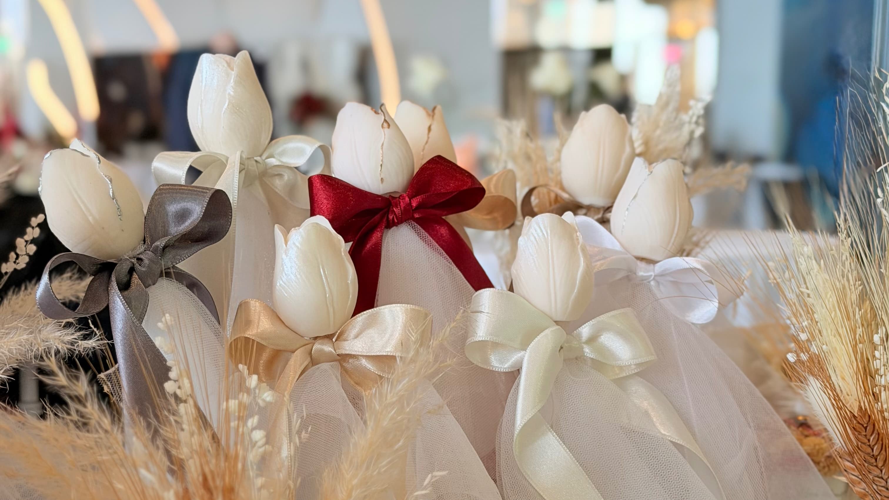 Light in Light- mărturii din ceară de soia 