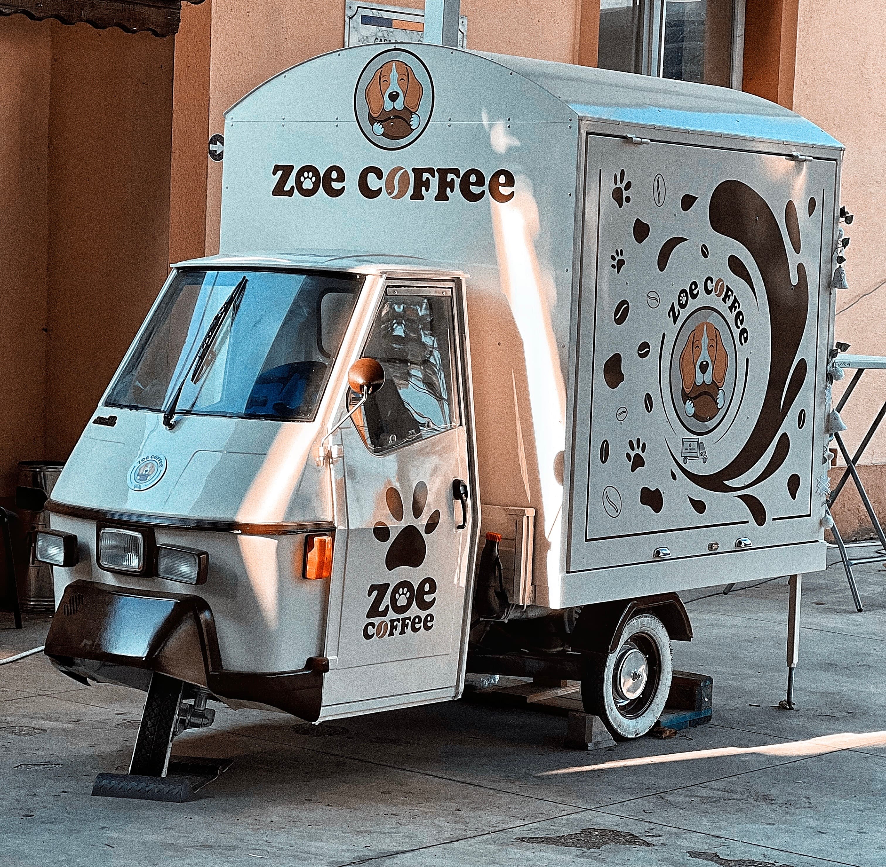 Zoe Coffee Mobile - Imagine 2