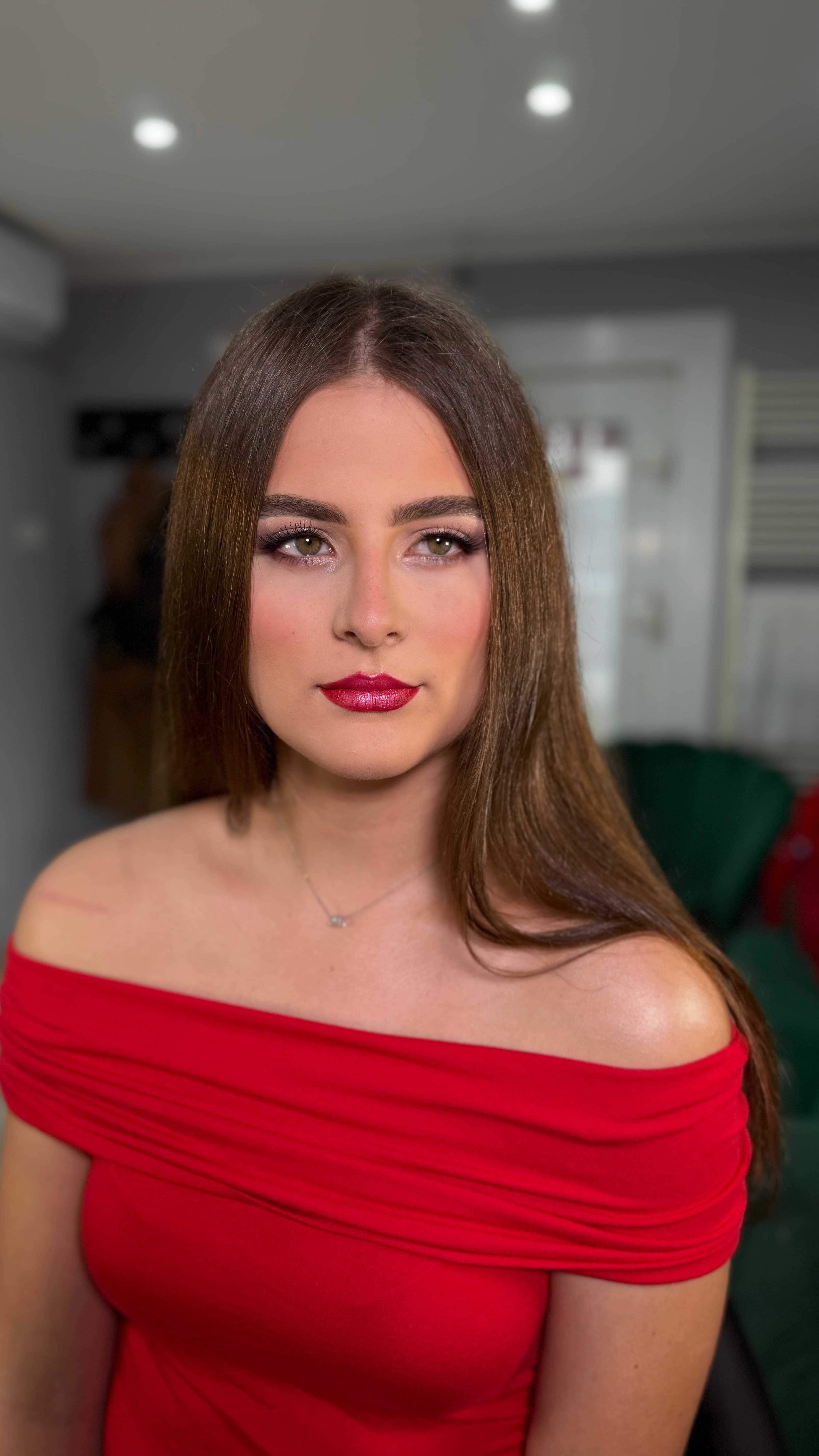 Curea Denissa Makeup & Brow Artist - Timișoara - Imagine 8