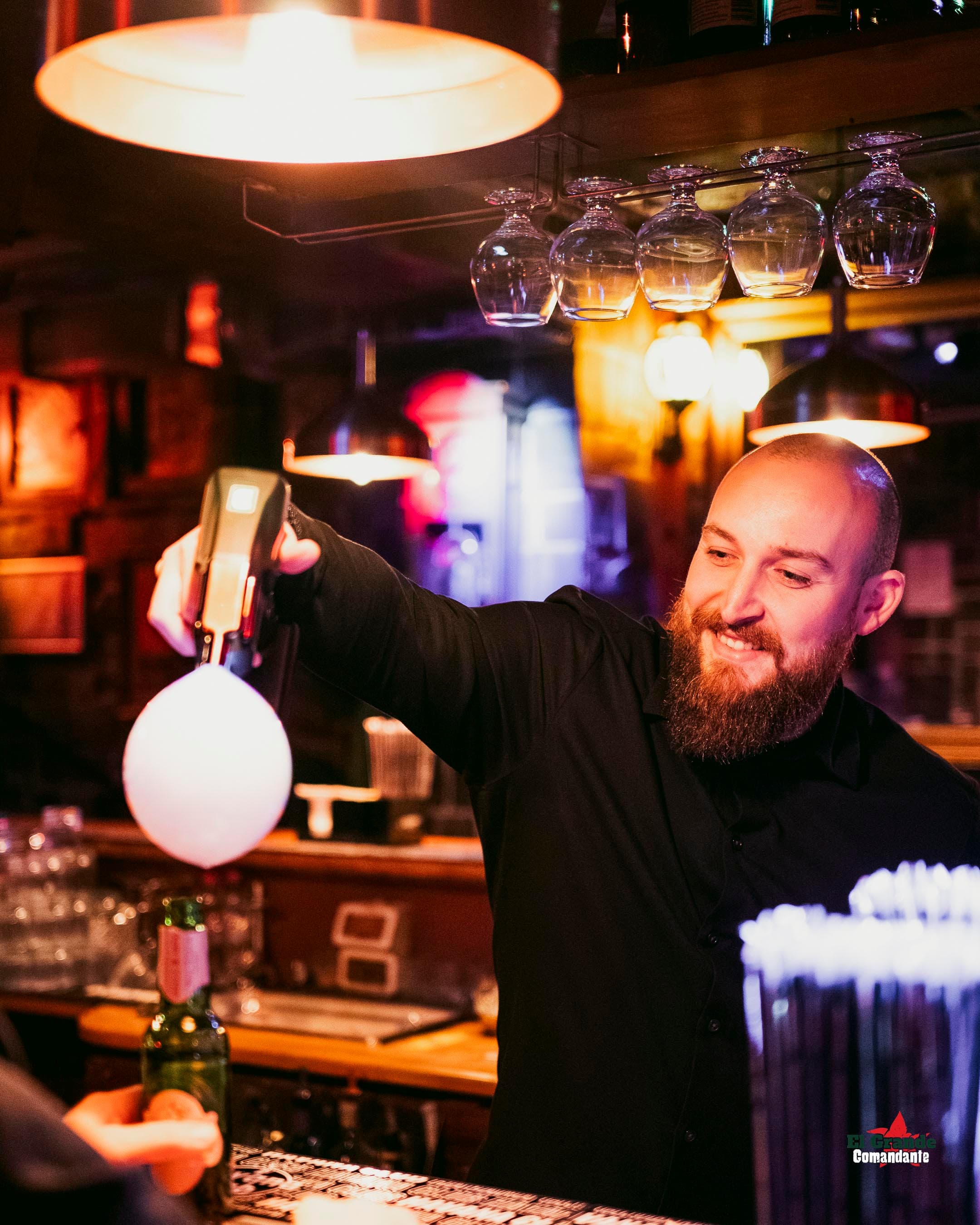 The Shake Society - Bar Mobil / Barman  - Imagine 8