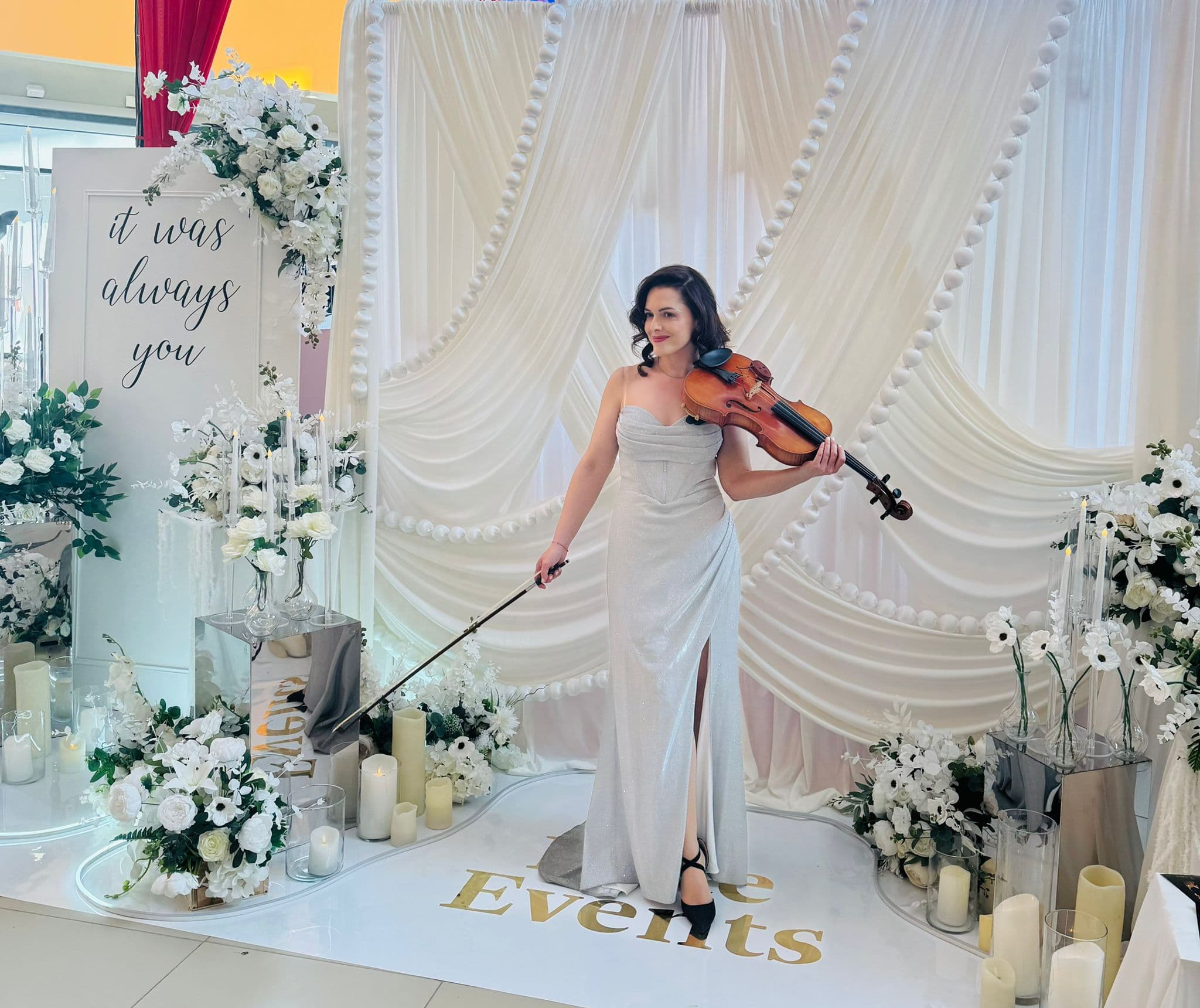 Lady Viola - muzica live Live music care transformă evenimentele  în experiențe memorabile. - Imagine 5