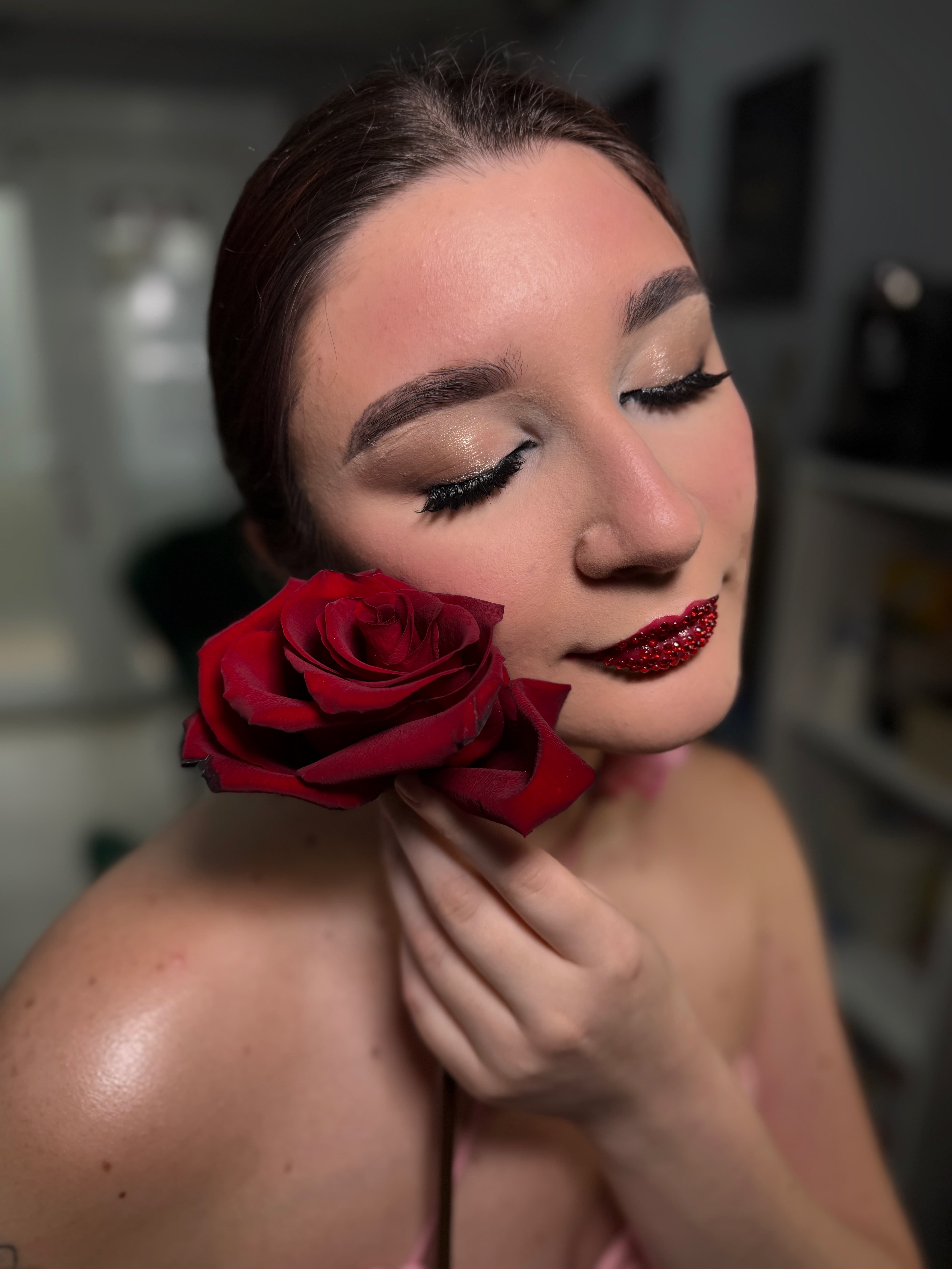 Curea Denissa Makeup & Brow Artist - Timișoara - Imagine 2