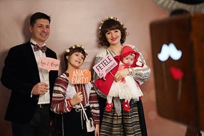 OMG! Cabina Foto - Închirieri cabine foto și video booth în București - Imagine 4