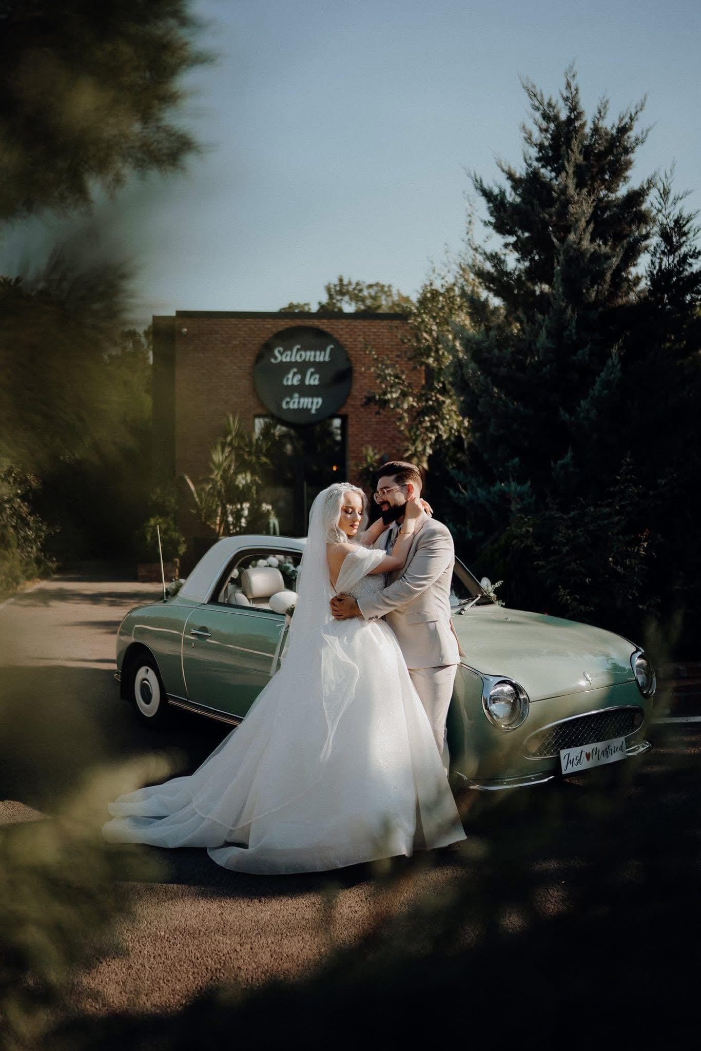 Petit Figaro - Wedding Car - Imagine 8