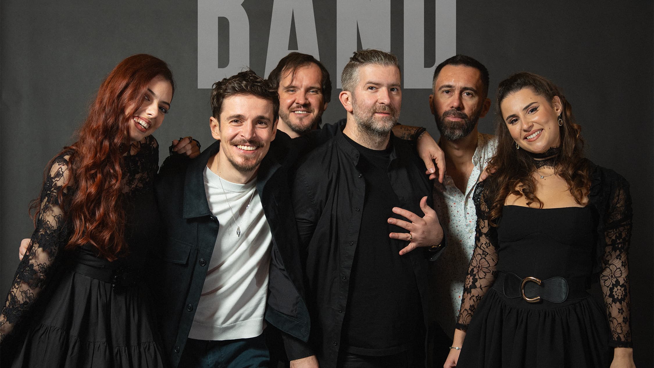 Overnite Band - Trupa nunta | Formatie nunta