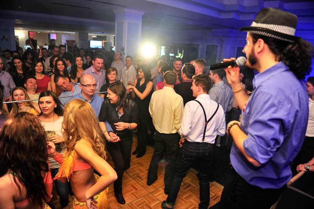 Teatru La Mustață - Imagine 3