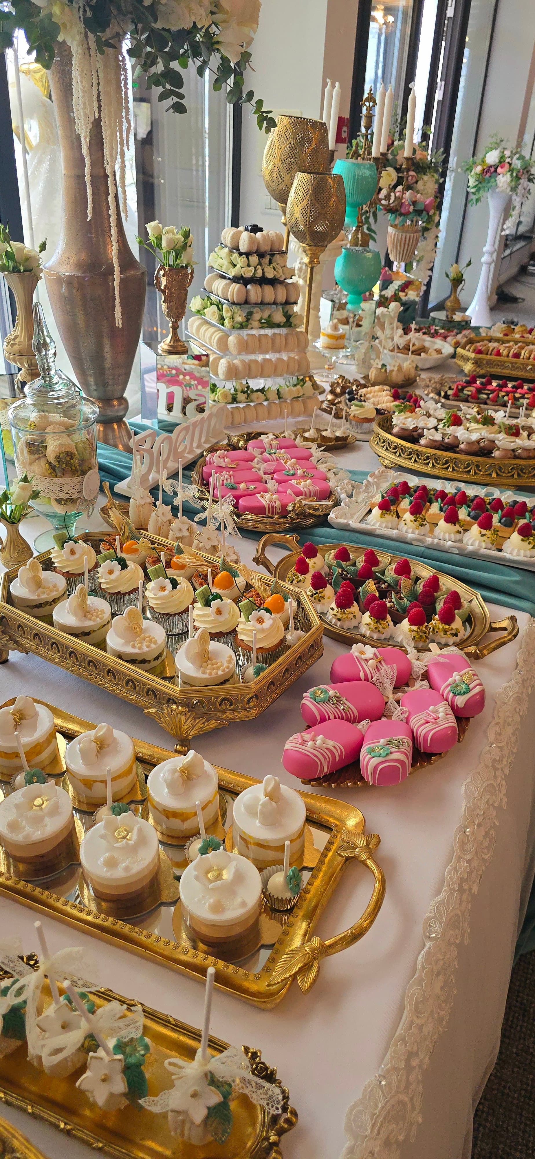 Cofetăria Boema Cluj - Imagine 9