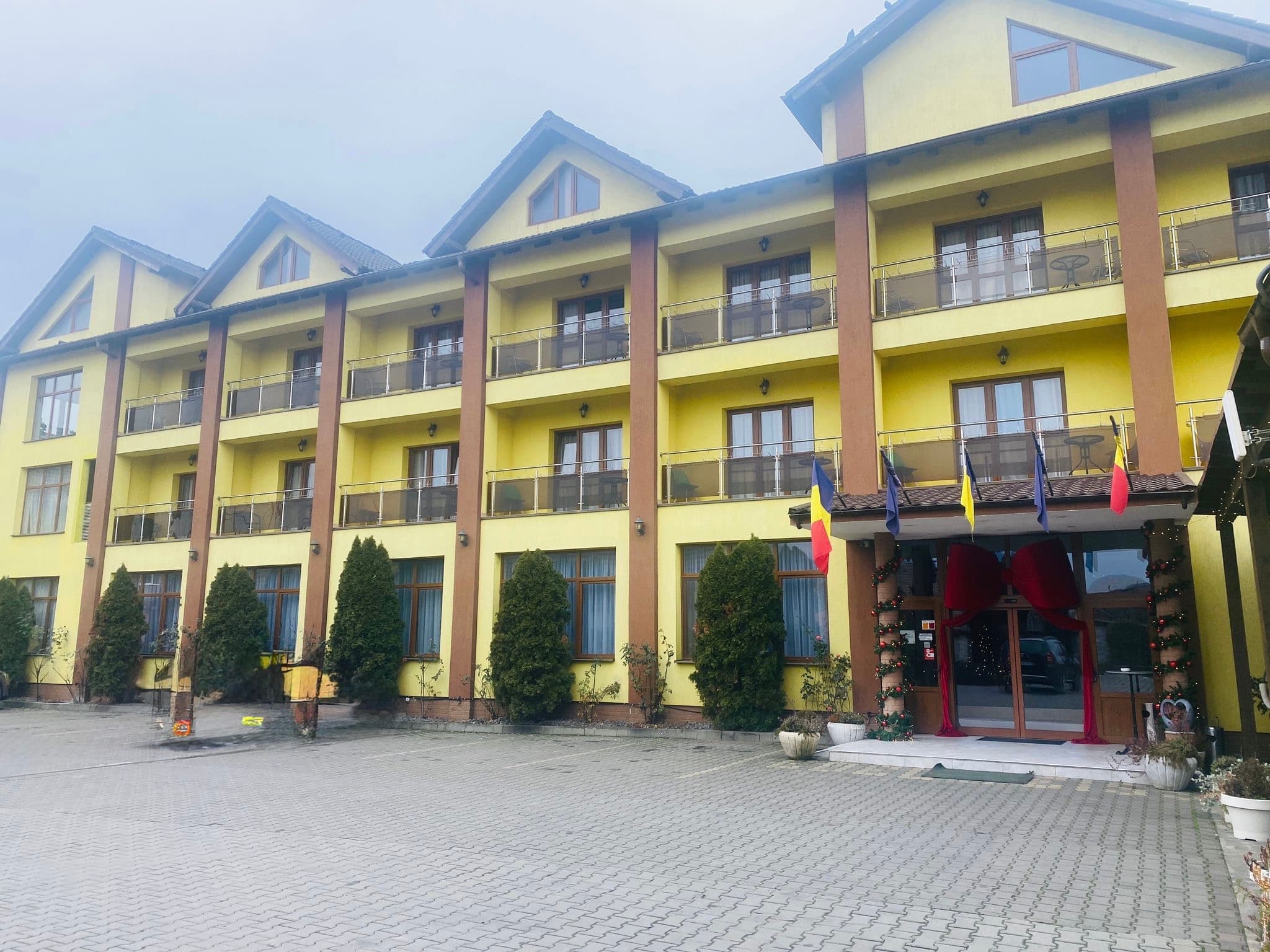 Hotel Edelweiss Medias