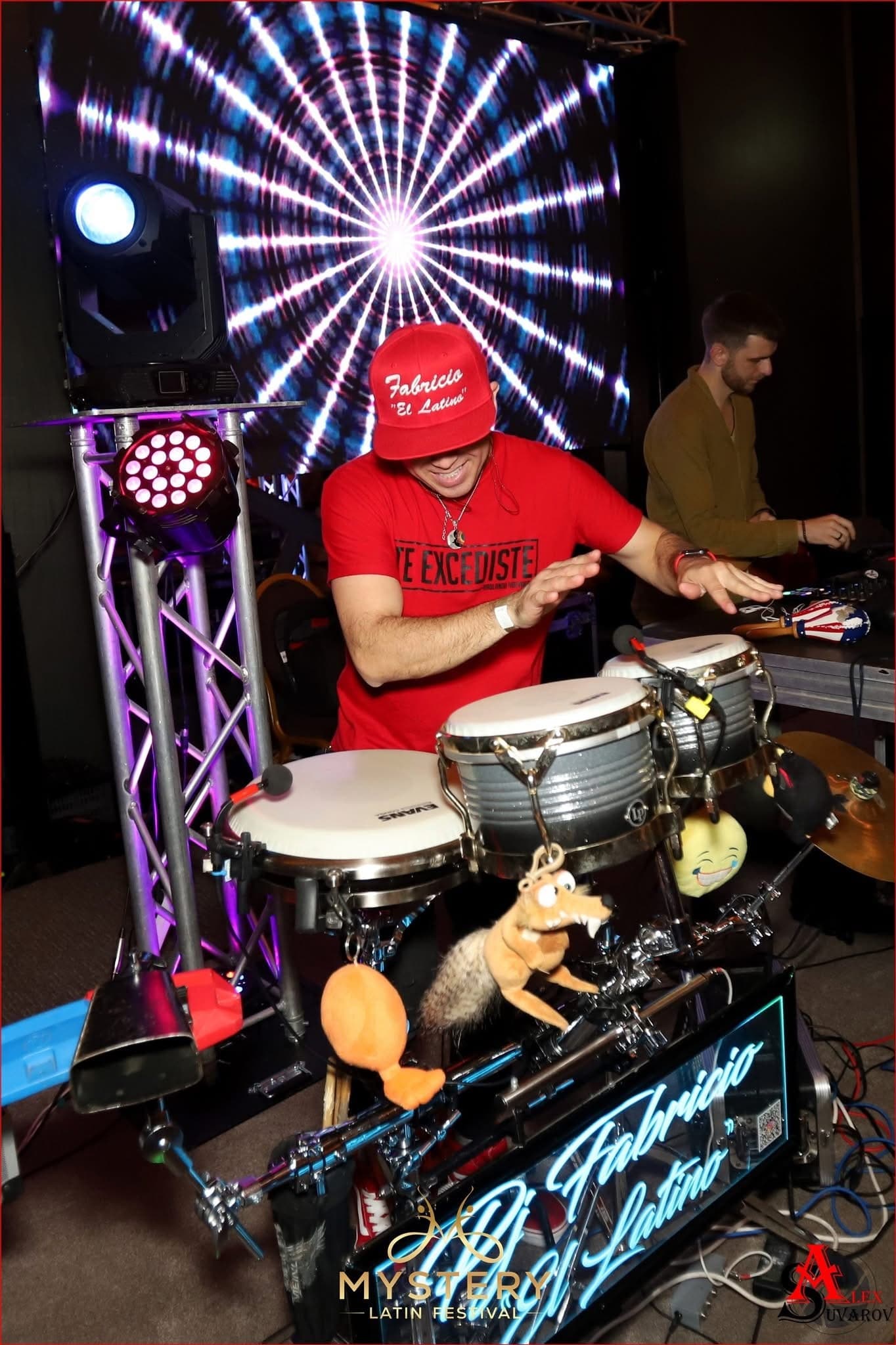 Fabricio Percussion (Live Percussion Show) - Imagine 3