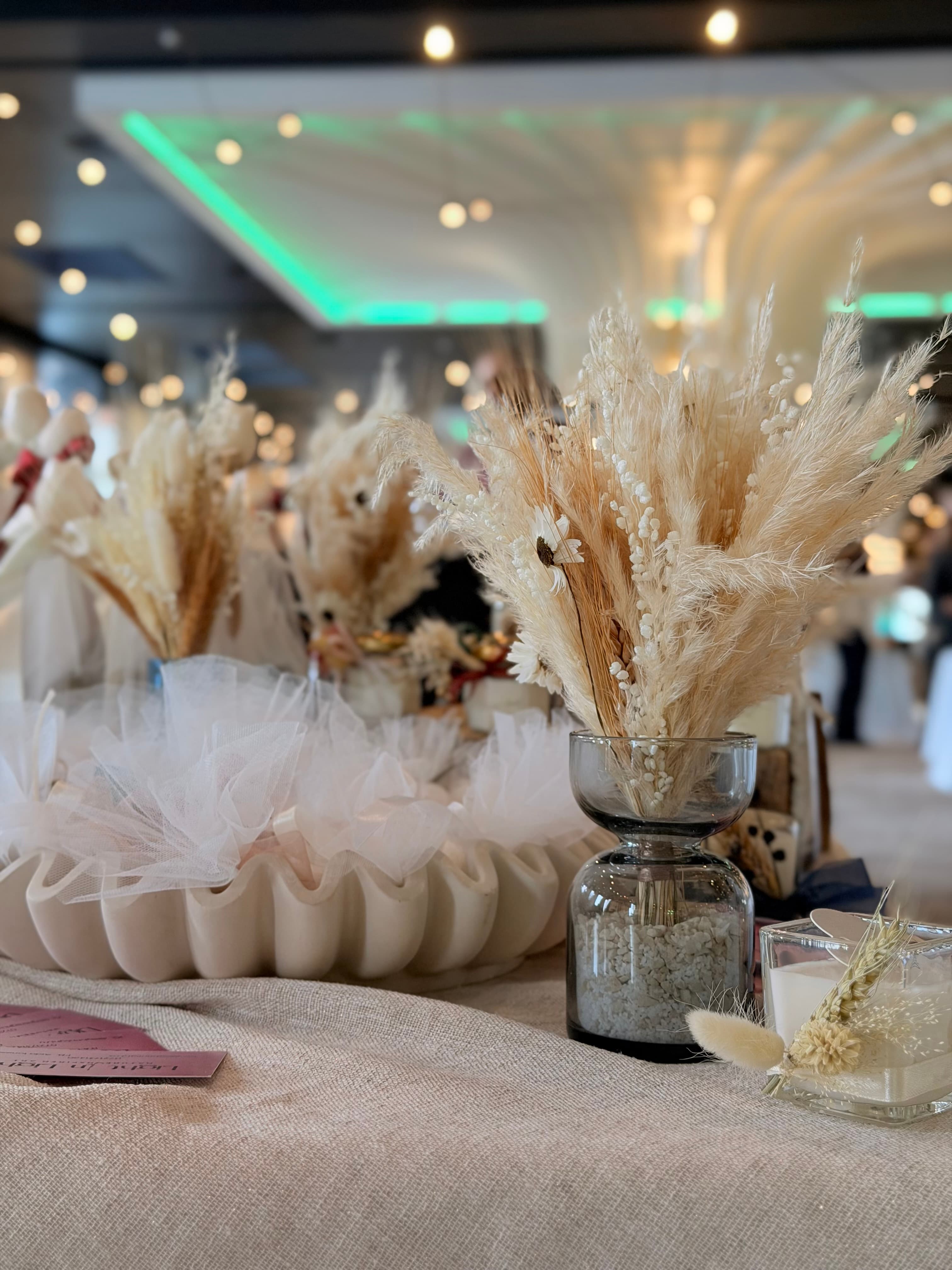 Light in Light- decorațiuni din flori uscate - Imagine 5