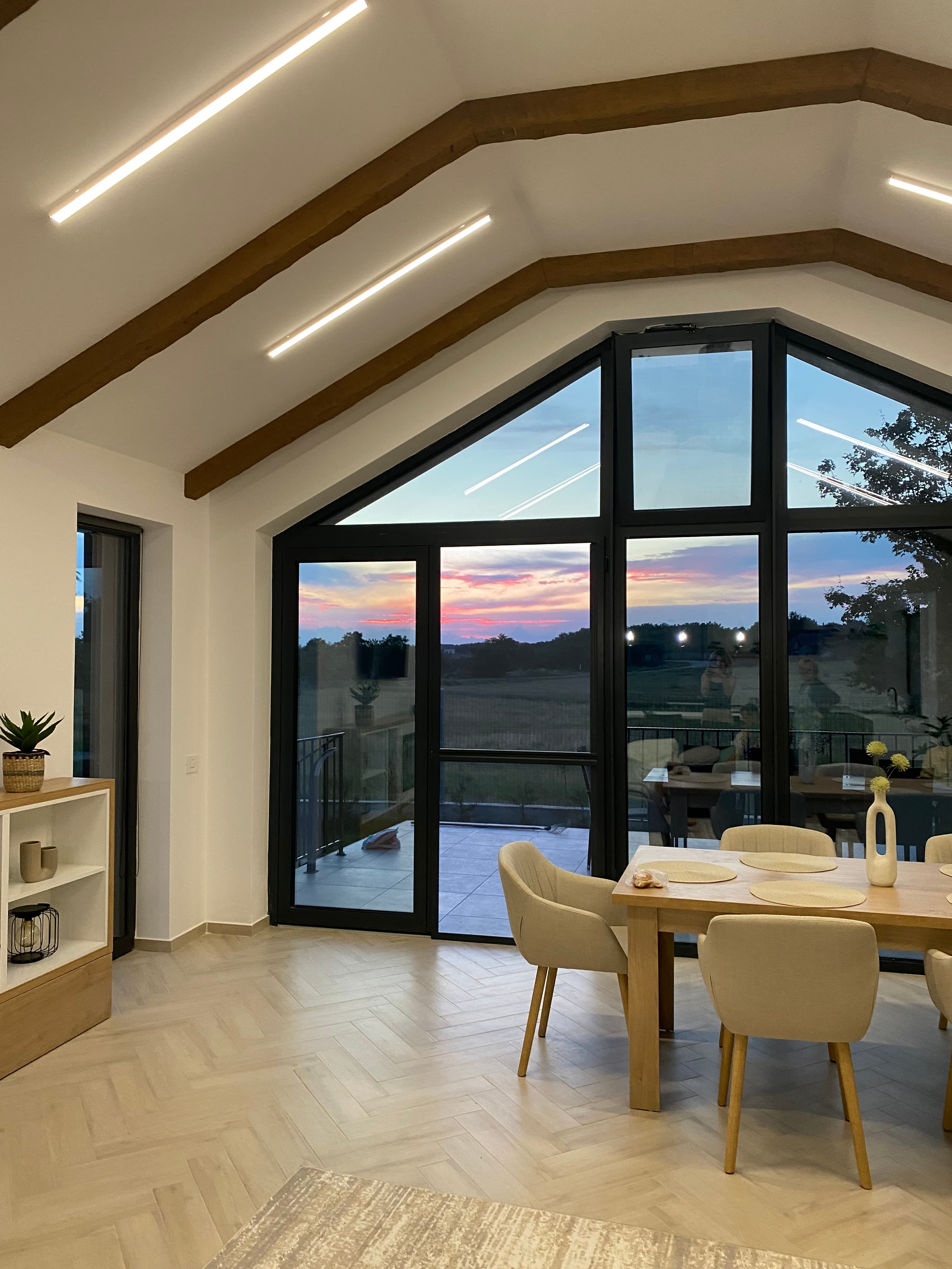 Pensiunea Apateu 167 - Imagine 3