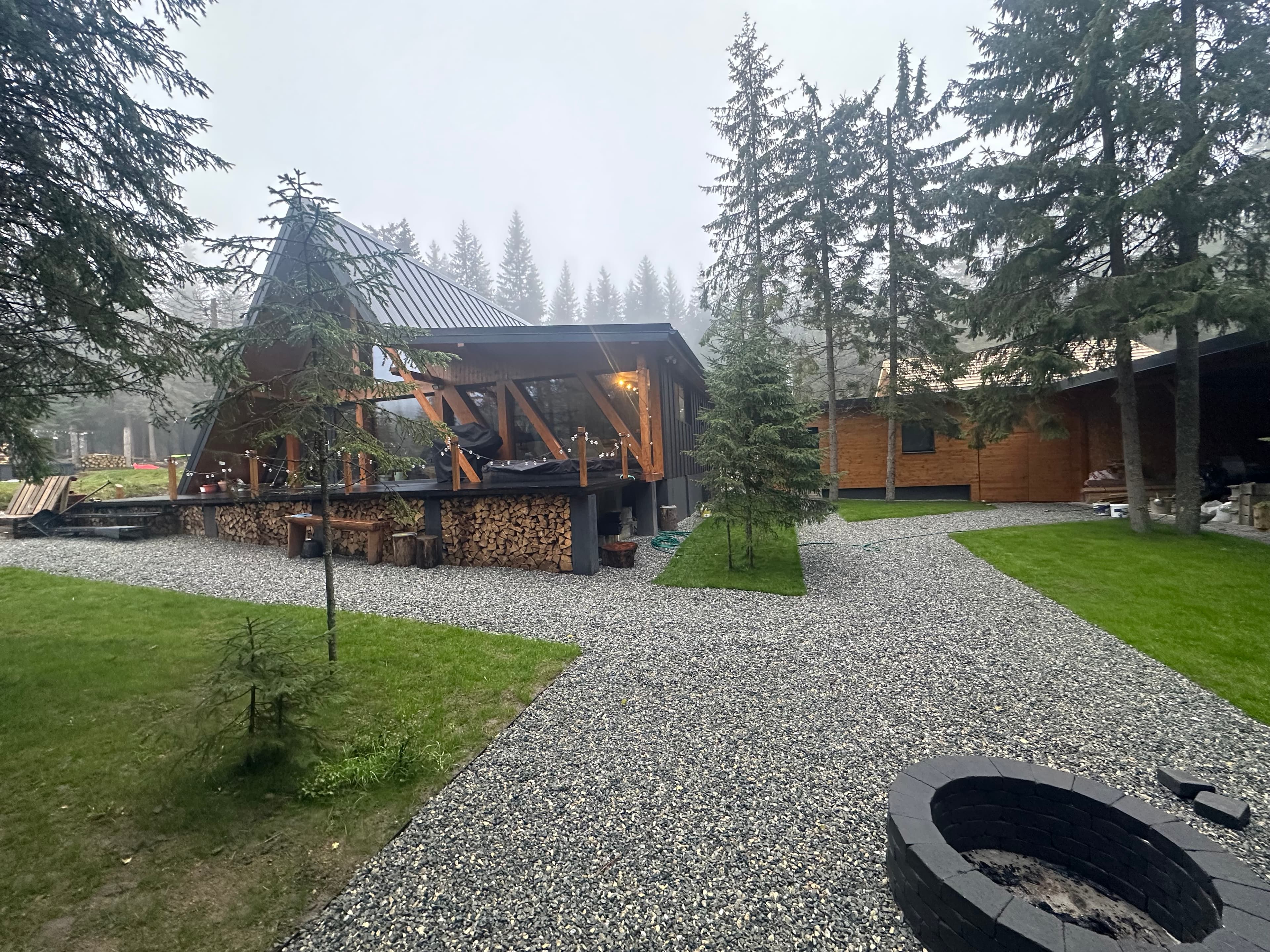 Arenis Chalet Buscat – Cabana premium cu jacuzzi - Imagine 4
