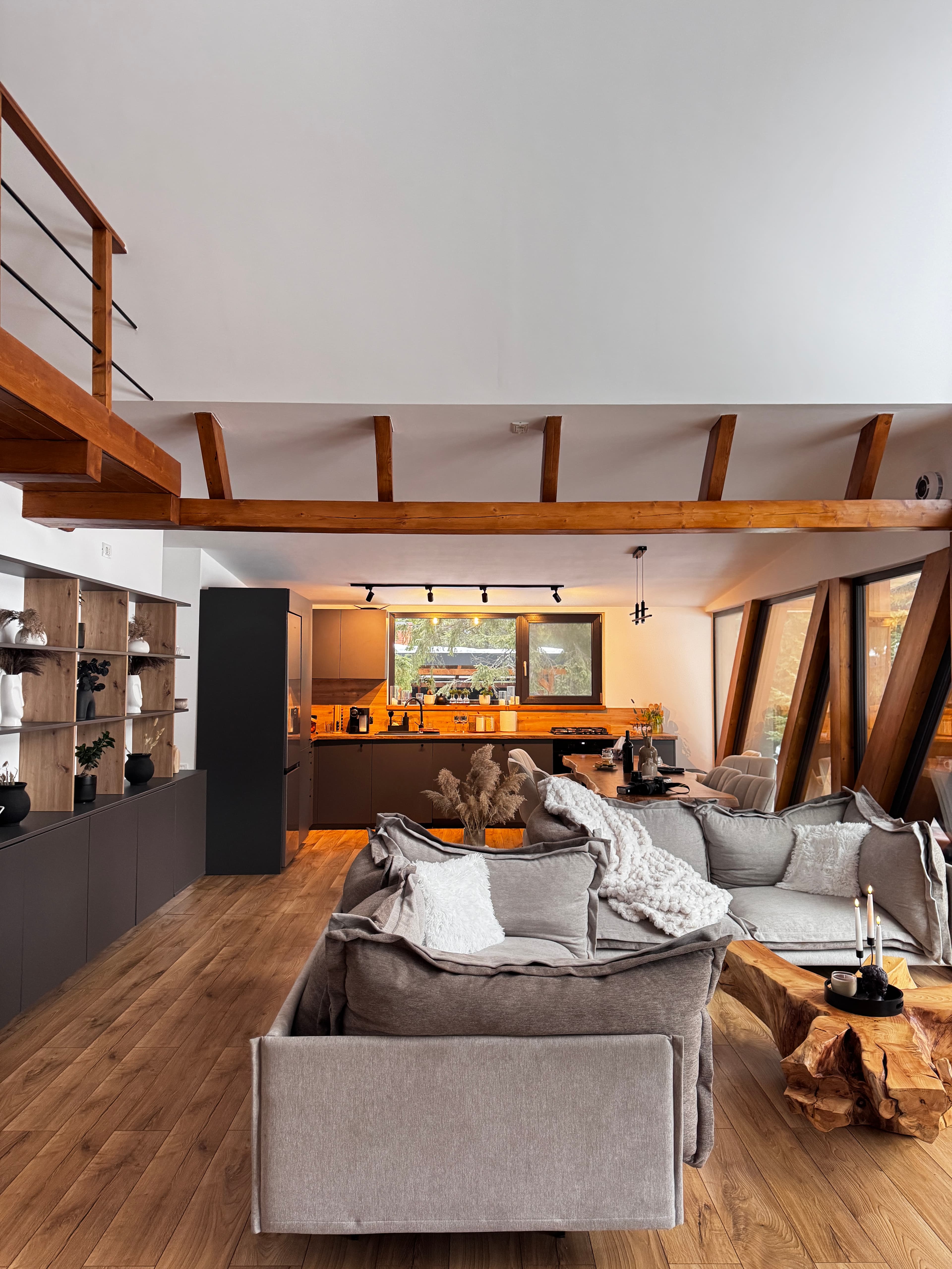 Arenis Chalet Buscat – Cabana premium cu jacuzzi - Imagine 2
