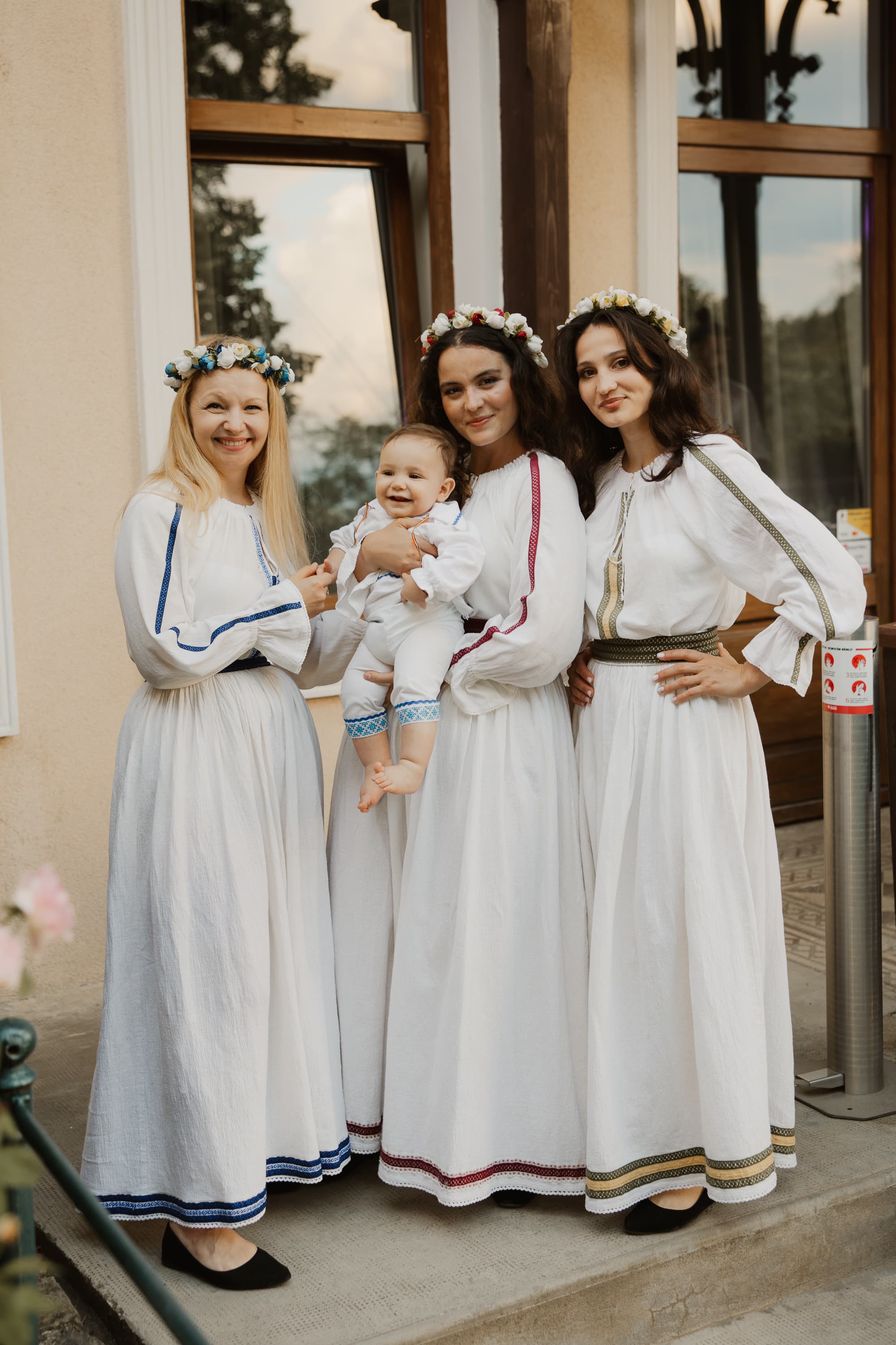 Ursitoare Tradiționale Timiș și Arad - Imagine 2