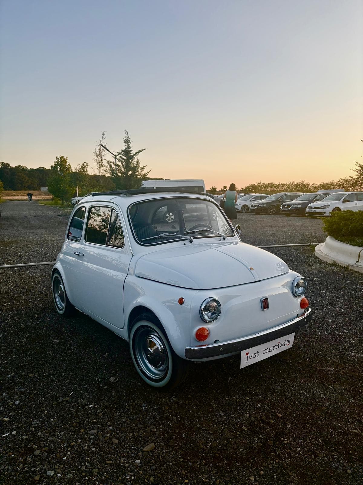 Automobil clasic vintage - Fiat 500 Alb - de inchiriat pentru evenimente - Imagine 6